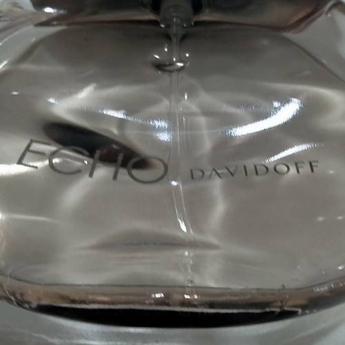 ECHO WOMAN By DAVIDOFF 100ML EDP APPROX 42% FULL NO BOX RARE & DISCONTINUED - Picture 3 of 8