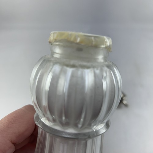 New Lady Primrose Inc Tryst Dusting Silk Powder In Glass Shaker - Picture 4 of 6