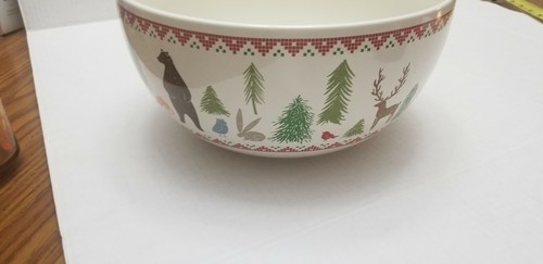 Ceramic bowl, Deer, bear,squirrel, trees red green -cereal, popcorn, cute - Picture 5 of 7