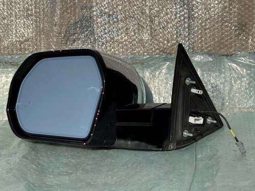 2022-2026 TOYOTA TUNDRA LH LEFT CHROME MIRROR W/CAMERA W/BLIND SPOT 15PIN OEM
