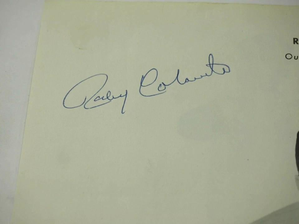 Página de estadísticas fotográficas autografiadas de los Tigres de Detroit de Rocky Colavito y verificación respaldada Foto 4 de 4