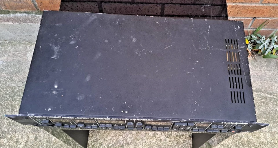 TC Electronic 2290 Dynamic Digital Delay + Effects Control Processor 1980s - Image 2 of 4