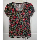 LuLaRoe Classic T Shirt Size M Black & Red Floral Short Sleeve NEW