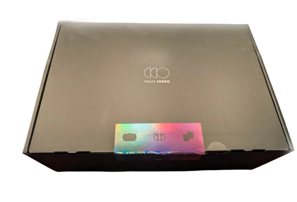 Valve Index VR Headset Full Kit Headset, Controllers, Base Stations - Image 2 of 3