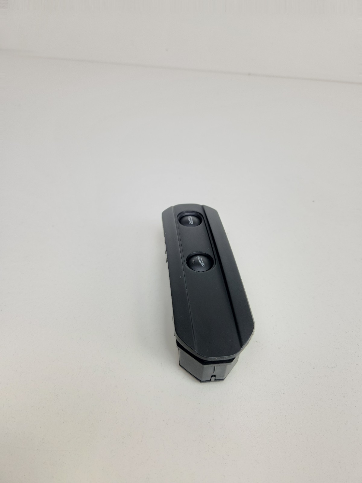 2015-2017 MCLAREN 675LT TOW SWITCH HOOD FRUNK OPENER CONTROL PANEL UNIT OEM
