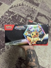 Caja Sorpresa Evoluciones Prismáticas Pokemon