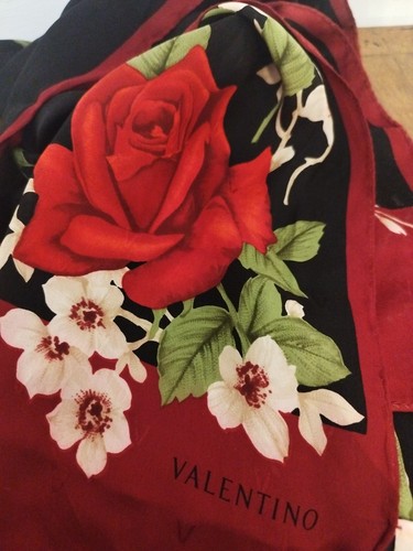 ⭐⭐⭐Valentino foulard stola sciarpa Lunghissima scialli fiori In Seta Pura Rose - Foto 9 di 10