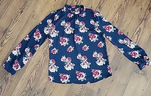 Forever 21 Long-sleeve Blouse Floral Tunic Size Large Blue Maroon White Roses - Picture 6 of 13