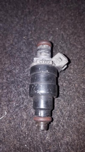 078133551n Einspritzventil  Audi A8 DE106643-59