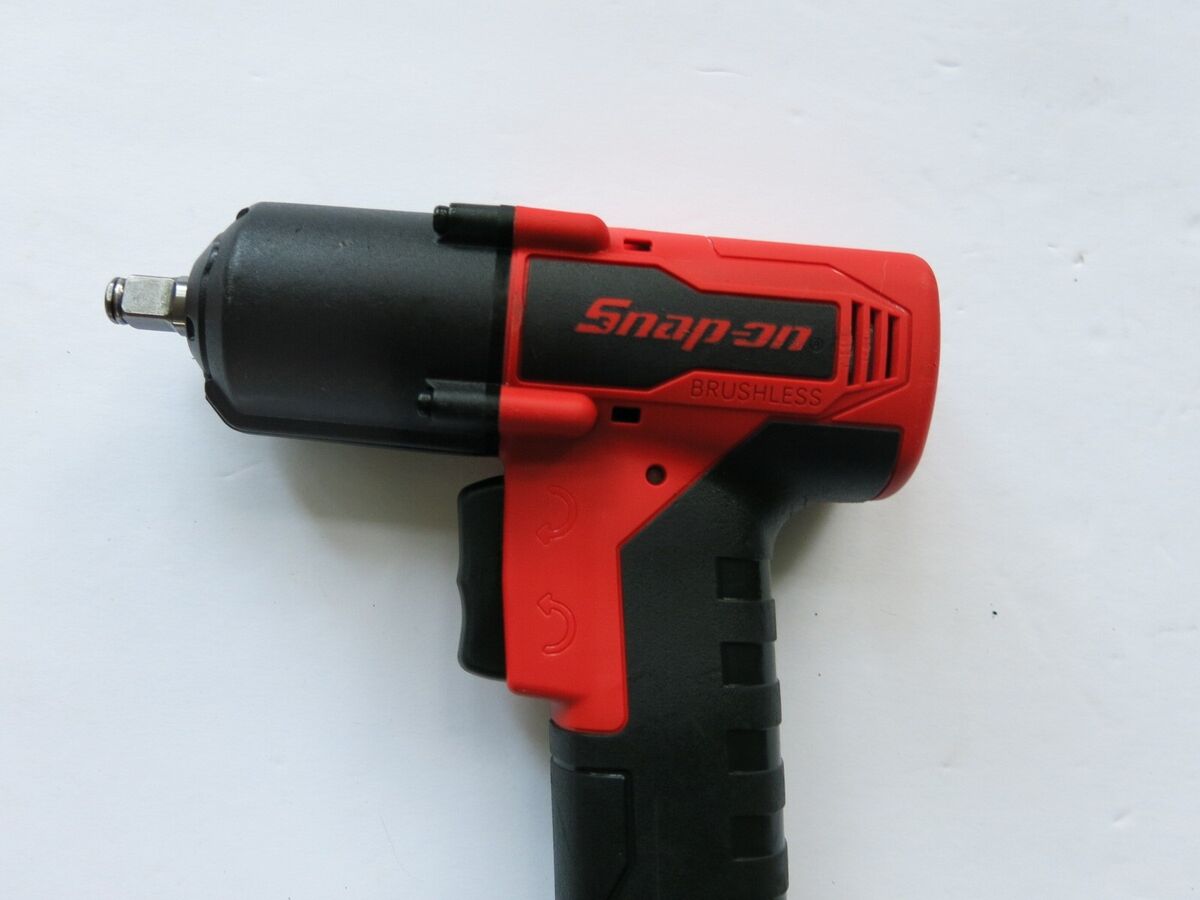 SNAP-ON TOOLS CT861 3/8 Brushless Cordless 14.4v Impact Gun SNAP-ON TOOLS CT861 3/8 Brushless Cordless 14.4v Impact Gun
