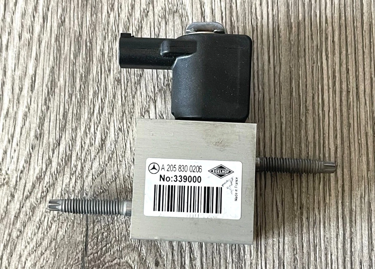 2016 2017 2018 Mercedes C350e AC SHUT-OFF EXPANSION VALVE  