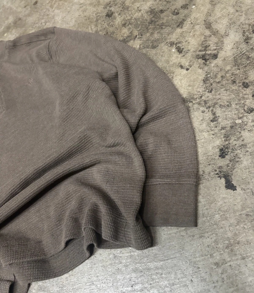 Camisa Wolverine Para Hombres M Marrón Henley Tejido Waffle Capa Base Térmica Gorpcore Foto 3 de 4