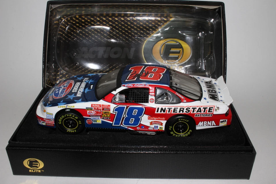 Acción RCCA ELITE BOBBY LABONTE #18 ADVAIR 2003 CHEVY MONTE CARLO, AUTOGRAFIADO Foto 3 de 4