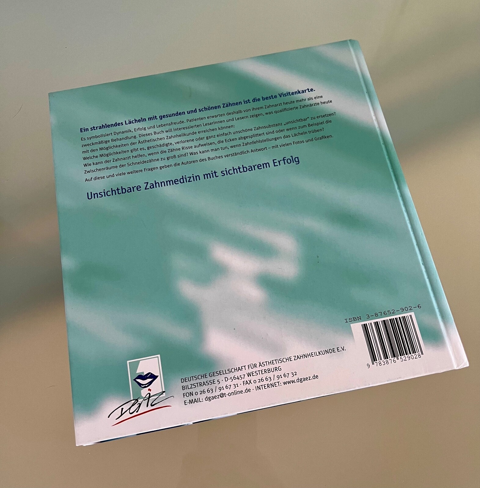 Thumbnail - Ästhetische Zahnheilkunde Von Linda Jacobs