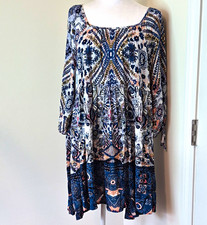 Princess Vera Wang Women’s Shift Dress L Blue/White/Pink Paisley Open Back