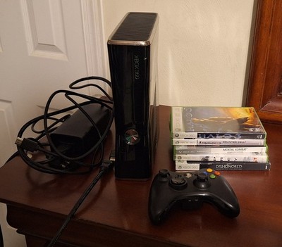 250 GB Xbox 360 S Console Bundle W/ 5 Games