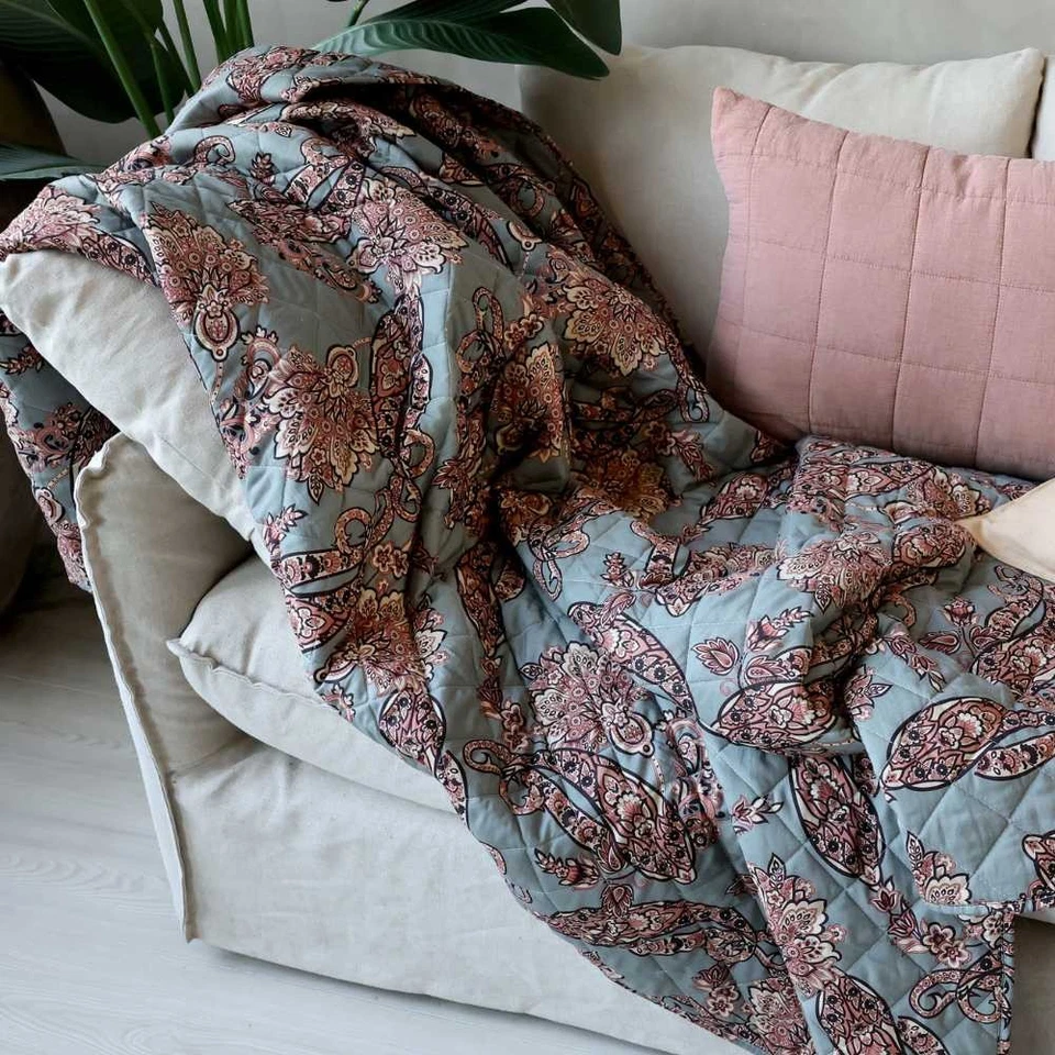 Chic Antique Quilt Aix Ópalo Gris Topo Con Paisley Patrón 180x130 CM Colcha - Imagen 2 de 3