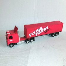 MACK CRUISE LINER 1/45 CAMION A RIMORCHIO FLYING TIGERS MADE IN MACAU A TRAZIONE