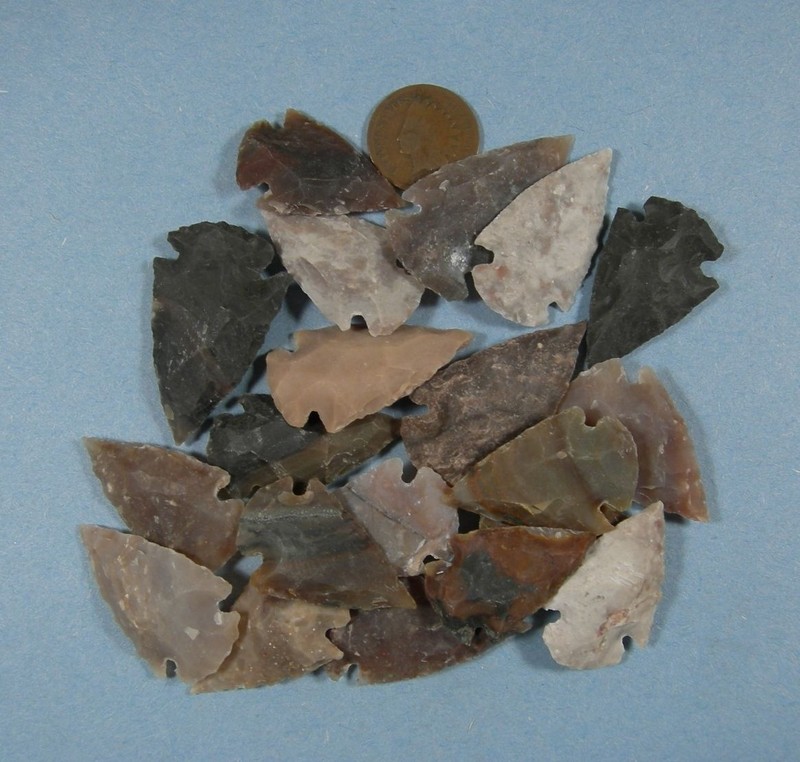 20 - ARROWHEAD SPEARHEAD LOT COLLECTION & OLD VINTAGE 1897 INDIANHEAD CENT