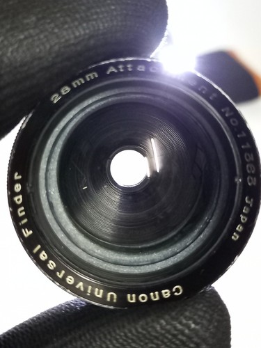 Canon 28mm Attachment for Universal Finder - Picture 11 of 12