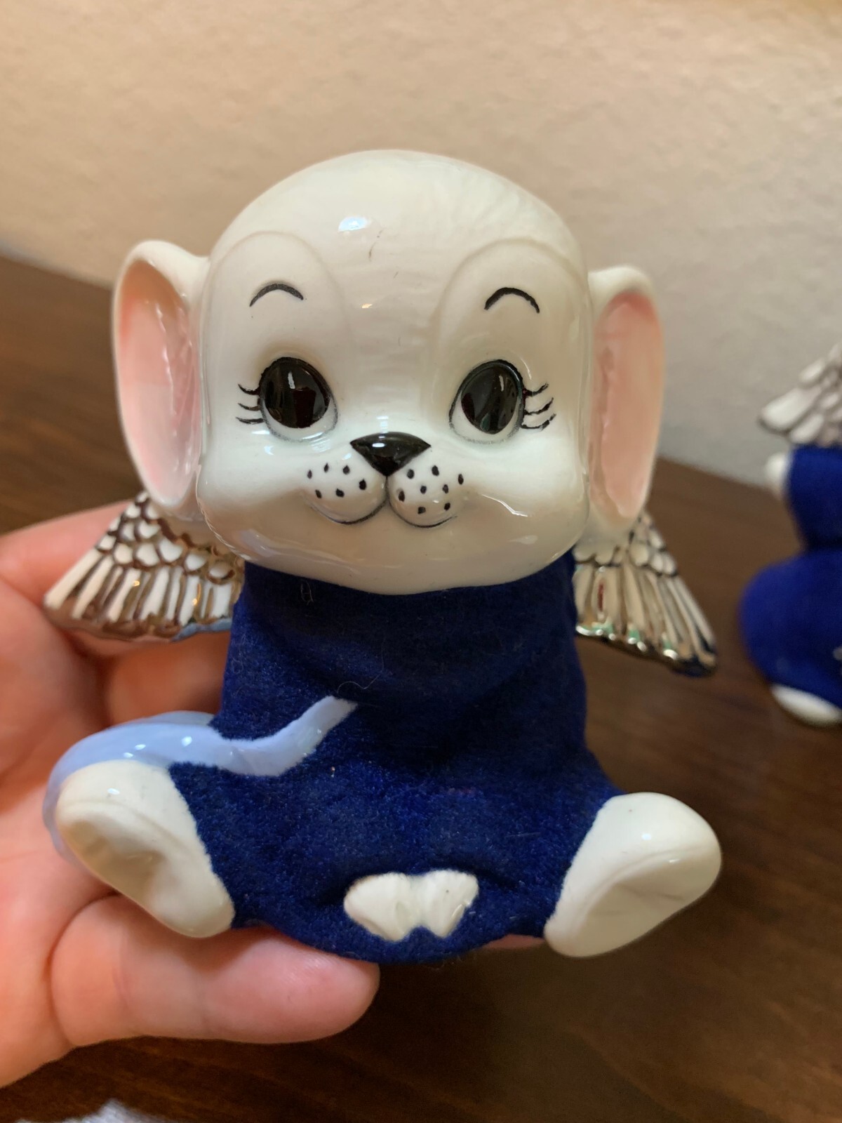 Picture 4 of 13