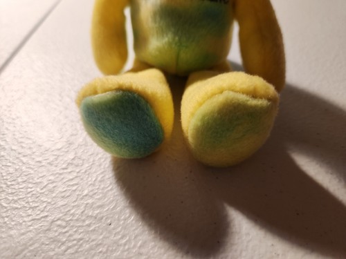 Rare Kobe Bryant Tie Dye Limited Treasures Prototype Beanie Bear Keychain - Picture 7 of 8