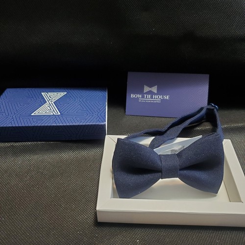 navy blue bow tie for toddlers - Picture 1 of 2