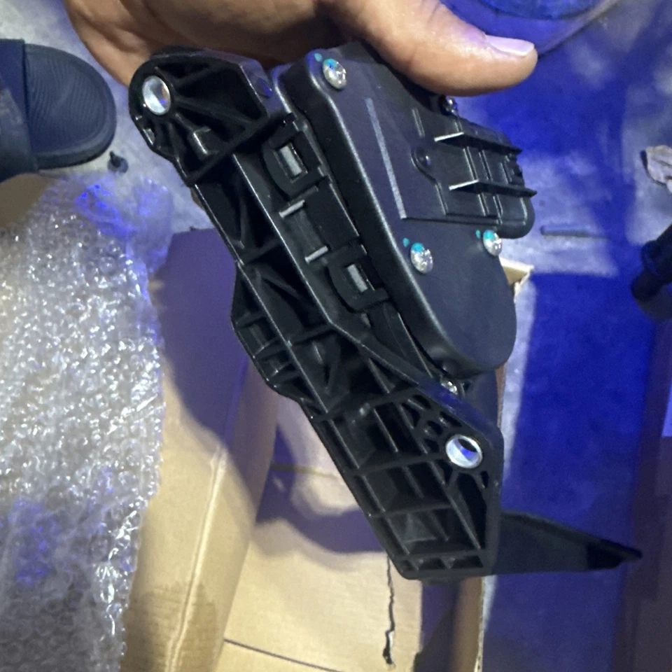 Pedal acelerador Dorman 699-144 compatible con Select Foto 3 de 4