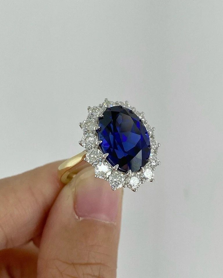 Anillo de compromiso de diamantes y zafiros naturales de corte ovalado de 6,50 quilates de oro amarillo de 14 quilates talla 7 Foto 2 de 4