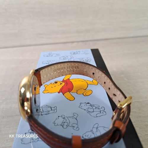 Winnie the Pooh Piglet Musical Watch Vintage Disney Store Not Fully Functional - Picture 10 of 20
