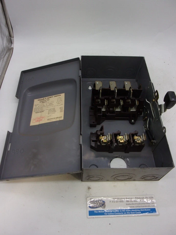 D323-SQUARE D-SAFETY SWITCH, 3P,FUSIBLE, 100A, 240V, NEMA 1 室内 — 第 4/4 张图片