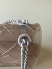 Foto 12 di 24