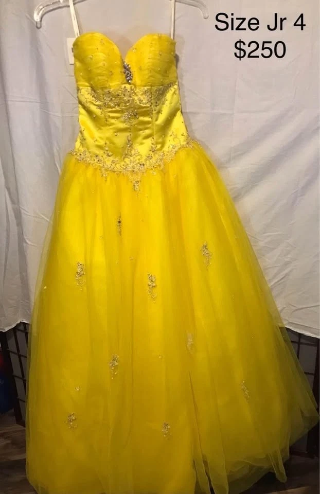 strapless open back dress Yellow Tulle Mermaid V-neck Lace Prom Dresses, MP961