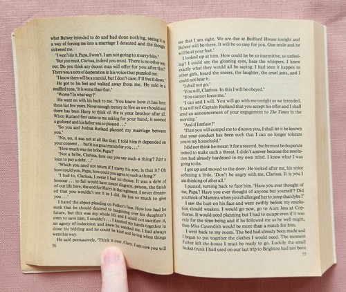 Lord of Ravensley by Constance Heaven, 1979, Paperback - Picture 5 of 12