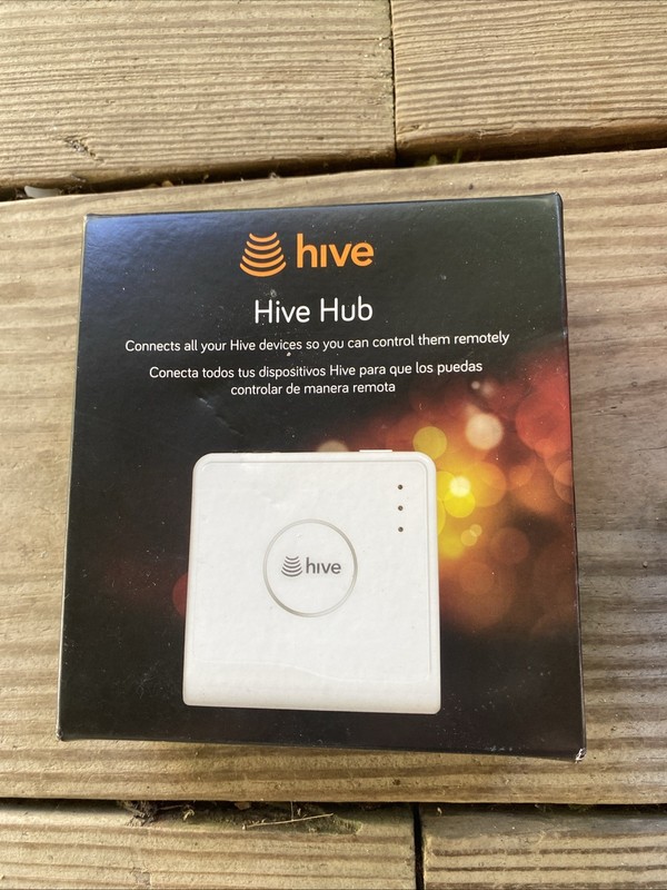 Hive HUB30120016 Smart Home Hub Thermostat - White New Factory Sealed In Box