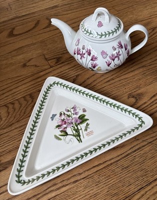 Portmeirion The Botanic Garden Susan Williams-Ellis Tea Pot  Triangle Plate