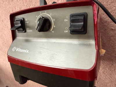 Vitamix Creations Leistungsstarker handelsüblicher Mixer Kanne hat Risse (Des lesen)!