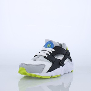 white huaraches grade school
