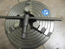 Dreibackenfutter  250 mm
