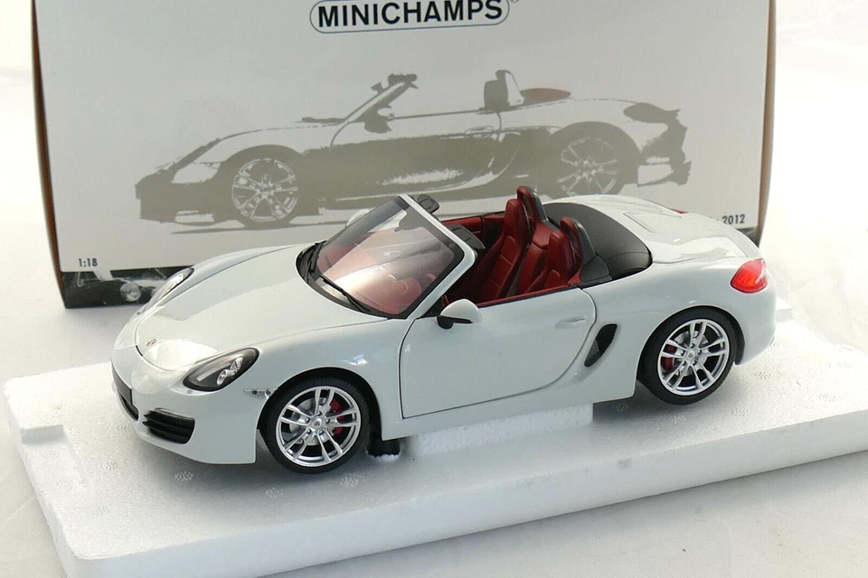 PORSCHE Boxster 981 2012 - white 1:18 Minichamps - 113062032 - Limited 299 pc.