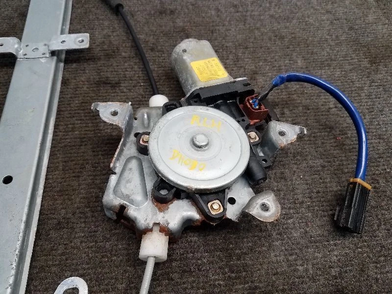 2000-04 Nissan Xterra Drivers Left Rear Window Regulator — 第 2/4 张图片