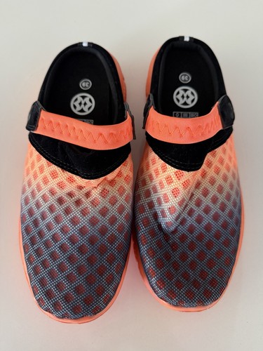 Water Shoes Womens Size 8 Orange casual Sandals Pool Beach