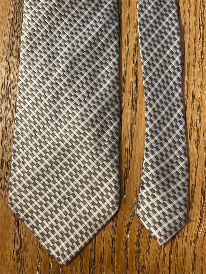 Corbata de seda tejida Renato Balestra usada en excelente estado de colección hecha en Italia Foto 4 de 4