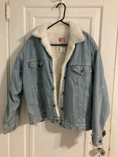 Vintage Levi’s 593 Oversized Denim Jacket Sherpa Lining New With Tags Size L
