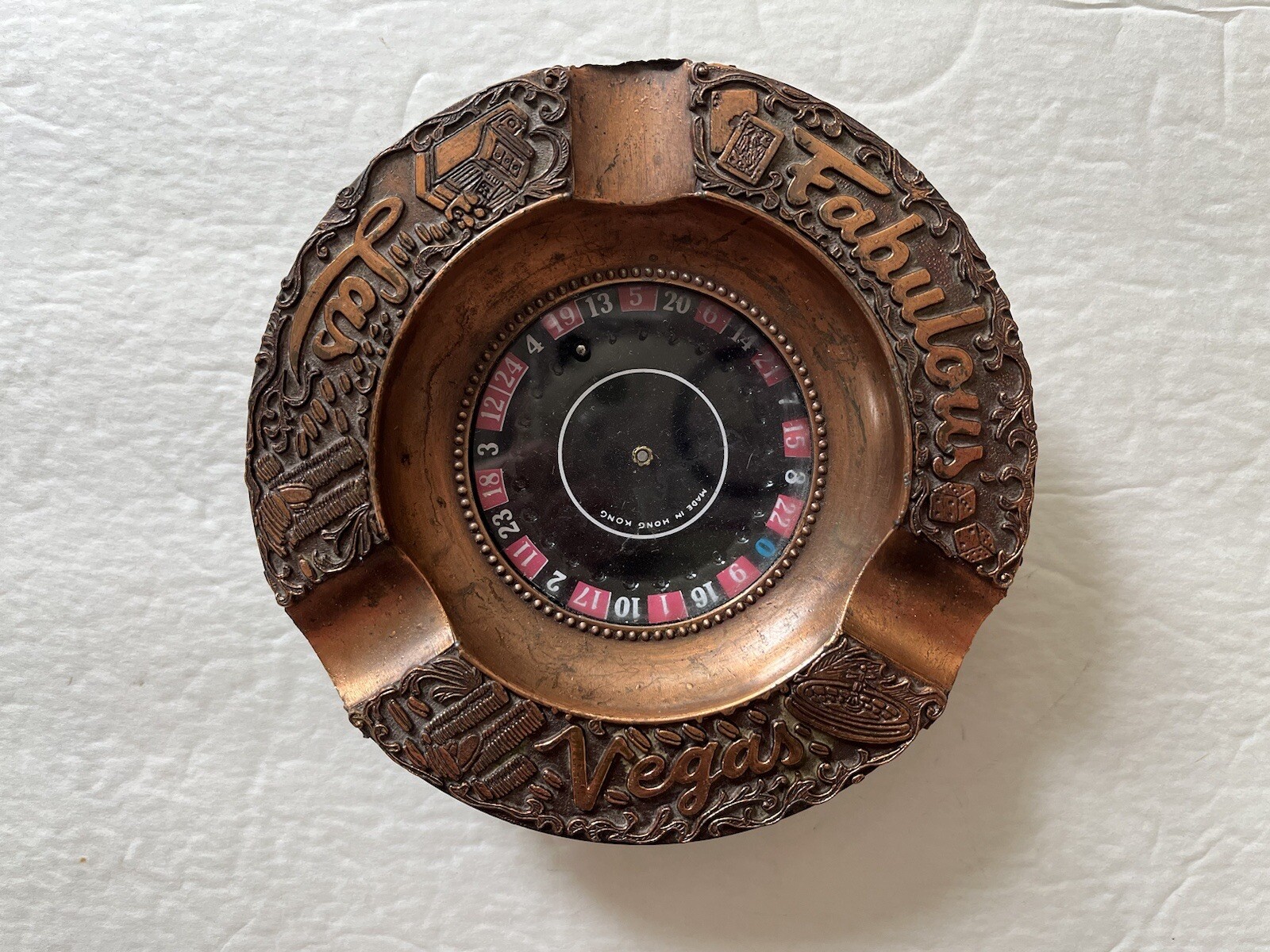 Vintage Fabulous Las Vegas Roulette Ashtray Copper Scroll Edge Working