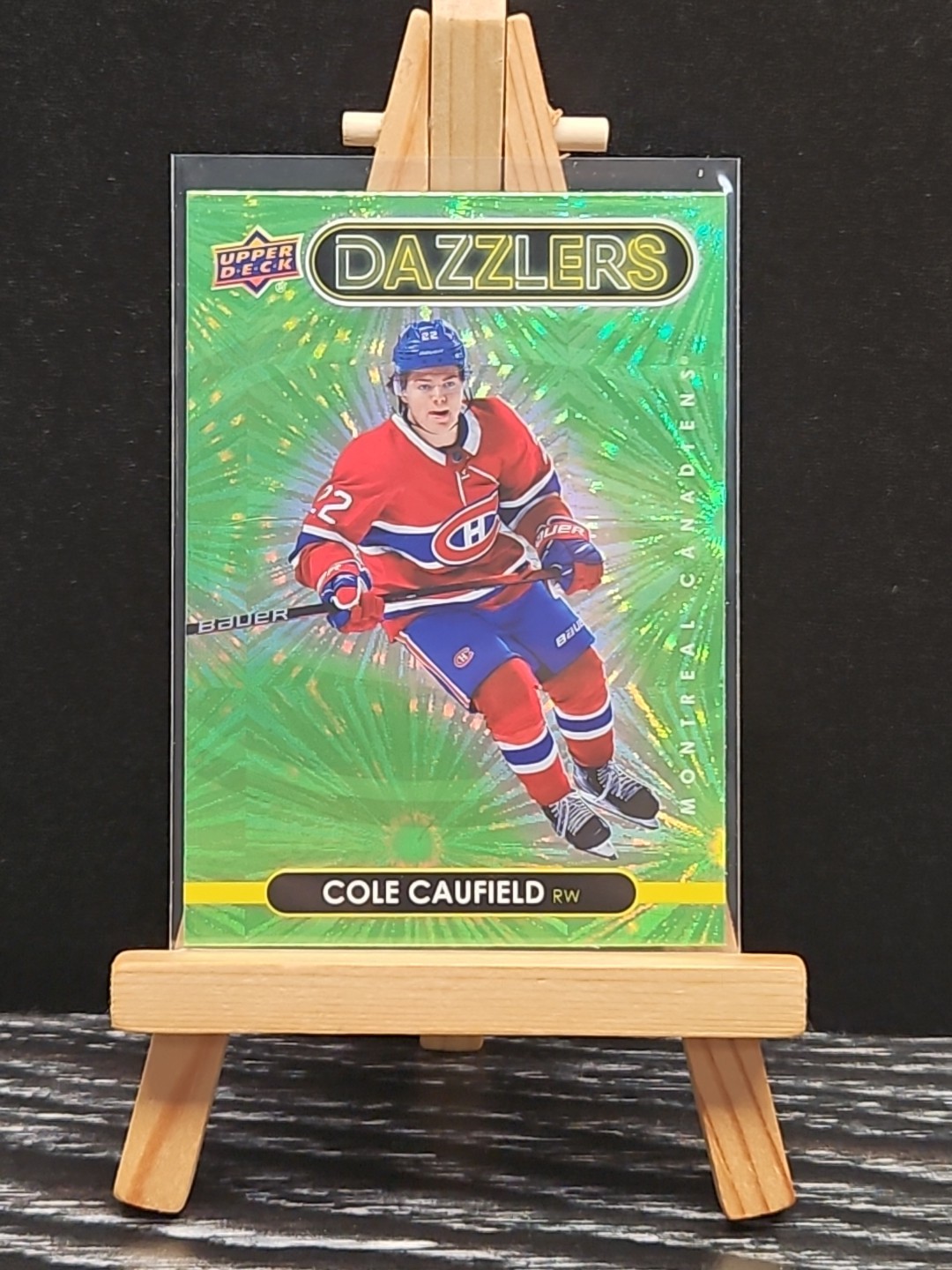 2021-22 Upper Deck Series 1 - Dazzlers Cole Caufield #DZ-25 Green (RC)