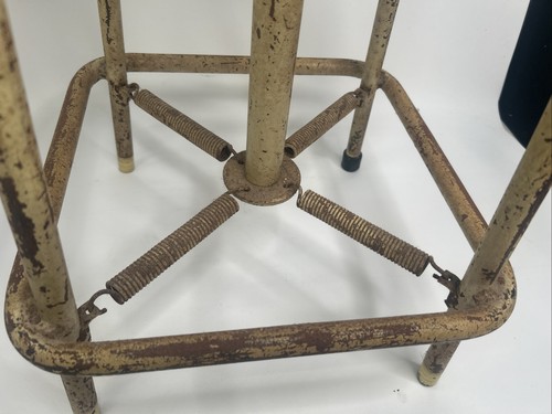 Vintage Industrial Sprung Engineer’s Work Stool Metal Old Garage 1950s 1960s - Picture 8 of 10