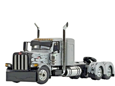 1/64 DCP SILVER/BLACK/WHITE PETERBILT 389 W/ 36''  SLEEPER