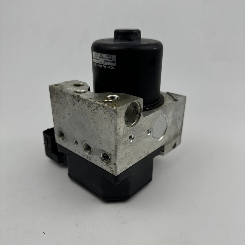 Actuador y modulador de bomba de freno antibloqueo Toyota Camry 1997-2001 44510-33070 ABS Foto 4 de 4