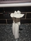 Picture 6 of 24